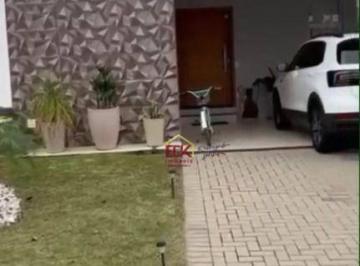 3627fd7cda975d5988d945e12150489bde8fd26e · Casa com 3 dormitórios à venda, 170 m² por R$ 1.400.000,00 - Piracangaguá - Taubaté/SP