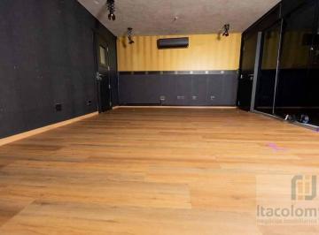 d67bdedbffeae201dc7862b0759b7e2207a9a330 · Sala a venda Monte Carlo