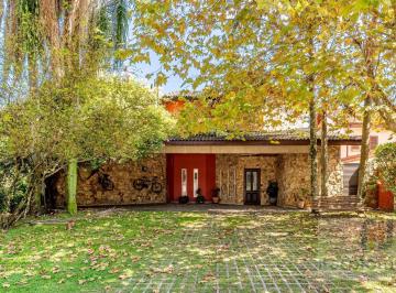 27c28a727a189664f85c787bc53862933b1faa97 · Casa à venda no Residencial Alphaville 5