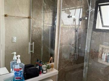 Casa Venda 169m² de 2 quartos · Casa Triplex com 2 suítes, área gourmet, planejados! à venda, 124 m²