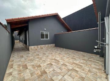 Casa de 2 quartos, Itanhaém · Casa no bairro suarão lado pista com piscina