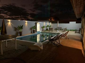Foto 01 · Casa em Condomínio de Luxo com 3 Quartos e 3 Suítes em Mendonça-SP: 261,42m² de Puro Conforto!