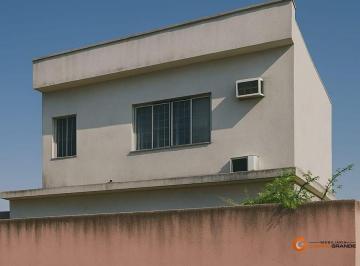 paqlbky2odqwogvlnwnhzdax_md · Casa Duplex Estr. da Cachamorra 2 Quartos