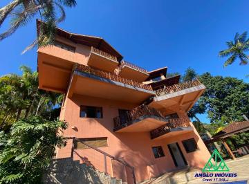 Casa de 4 quartos, Ubatuba · Residência de Alto Padrão com vista panorâmica para o mar.