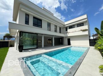 Foto 15 · Sobrado a venda em condomínio fechado com 4 suítes e piscina no bairro Pirabeiraba - Joinville/ SC