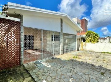 Casa , João Pessoa · Casa no Cristo com 04 quartos/02 suítes, 02 salas, edícula  e 04 vagas