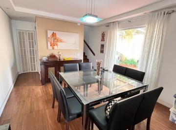 Casa de 3 quartos, São Paulo · Casa a venda - Condomínio fechado lindo-3 quartos, quintal enorme, 3 vgs Butantã