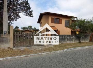Casa · 180m² · 9 Quartos · 15 Vagas · Casa