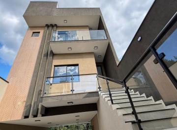 Casa de 3 quartos, Caieiras · Lindo Sobrado com 3 Dormitórios e 6 Vagas no Jardim Europa – Caieiras