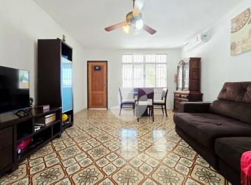 Casa · 400m² · 4 Quartos · 2 Vagas · Casa em Santa Rosa, Niterói/RJ de 400m² 4 quartos à venda por R$ 800.000,00