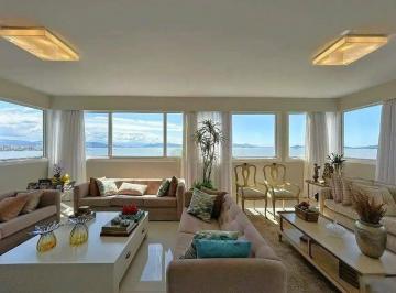 Apartamento · 377m² · 3 Quartos · 3 Vagas · Cobertura em Centro, Florianópolis/SC de 377m² 3 quartos à venda por R$ 4.900.000,00