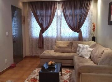 Casa · 257m² · 3 Quartos · 7 Vagas · Sobrado em Vila Paraíso, Guarulhos/SP de 257m² 3 quartos à venda por R$ 690.000,00