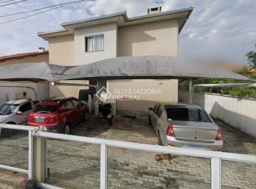 733537_i8k385H2V1xr13_7335376893abb4f1199.jpg · Apartamento térreo com 3 dormitórios.