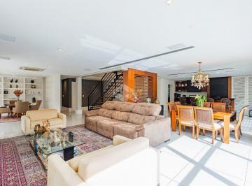 705946_iZSXr2dR3F1EXUz5z8Snm_705946689df5ae775ef.jpg · CASA COM 5 SUÍTES NO COND ATMOSFERA