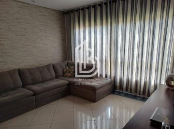 Casa · 250m² · 3 Quartos · 2 Vagas · Casa à venda com 250m², 3 dormitórios e churrasqueira – Cerâmica, SCS