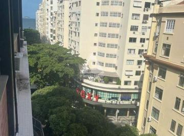 Apartamento · 130m² · 3 Quartos · 1 Vaga · Amplo e bem conservado 3 quartos em rua nobre de copacabana com vista mar