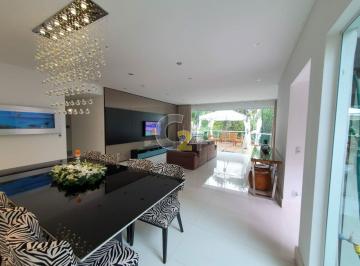 Casa · 500m² · 3 Quartos · 8 Vagas · Casa á venda no Tremembé, 3 suítes, 8 vagas de garagem.