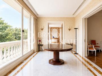 Apartamento · 750m² · 4 Quartos · 6 Vagas · Apartamento de alto padrão próximo ao Clube Pinheiros | 4 suítes | Vista para o verde