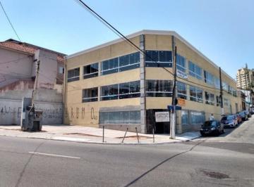 Comercial · 1200m² · 10 Vagas · Imóvel comercial de esquina com 1.200m² de área construída com renda até 2032