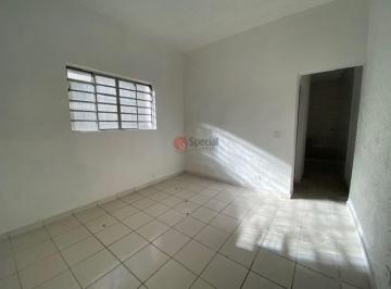 Casa · 60m² · 1 Quarto · 1 Vaga · Casa térrea na Mooca, com 1 quarto, cozinha e 1 vaga de garagem.