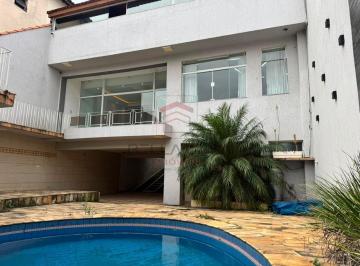 Casa · 300m² · 4 Quartos · 4 Vagas · Sobrado à Venda ou Locação na Vila Zelina 4 Dormitórios, 2 Suítes e Piscina Aquecida