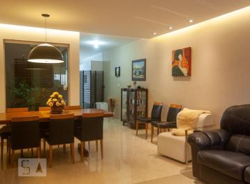 Casa · 180m² · 3 Quartos · 2 Vagas · Casa para Aluguel - Vila Carrão, 3 Quartos,  180 m2 - São Paulo