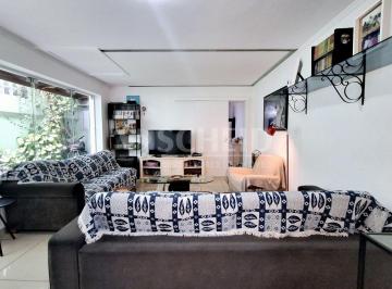Casa · 136m² · 3 Quartos · 2 Vagas · Casa à Venda na Chácara Santo Antônio com 136m², 3 dormitórios (2 suítes) e 2 vagas