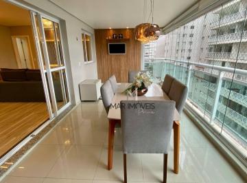 91377a631cb50a40870e63c5a64f2f60ce3774ce · Apartamento à venda em Condomínio Club na Praia das Astúrias com Varanda Gourmet, 3 Dormitórios e 2 