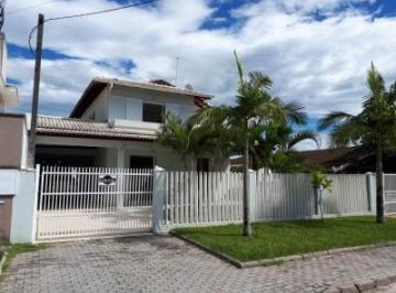 7554914.jpg · MARAVILHOSO SOBRADO COM 4 QUARTOS, PISCINA E AMPLO TERRENO.