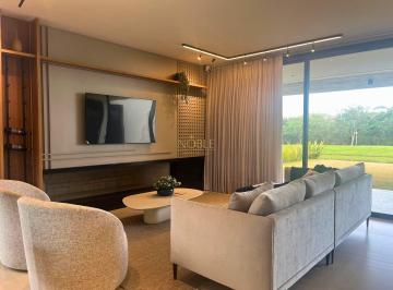 Casa · 368m² · 4 Quartos · 2 Vagas · Casa mobiliada com 4 suítes e piscina no Reserva das Águas – Torres