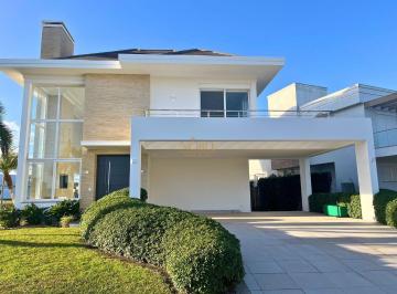 Casa · 320m² · 4 Quartos · 4 Vagas · Casa Alto Padrão Ocean Side – Torres/RS