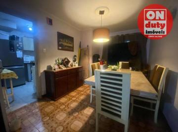 44c8c0ed2c3290e11bfcb091233b60868c86121e · Casa com 2 dormitórios em Santos