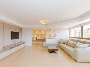 b0228df4edc1dffabd385c9879e0e0d183edce9a · Apartamento com 3 dormitórios para alugar, 189 m² - Centro - Experimente o Atendimento Boutique!!!