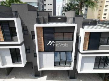 3196554a5bc0546761fc2e90c60bf7a44fcfa98e · Casa no Condomínio Clube Klabin