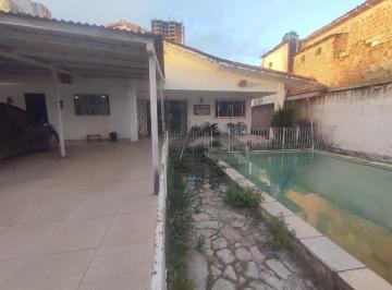 3e094a33bce82890d3620bb536bffb7e1494f98e · Casa de 276m² à venda, no terreno de 450m², 4 quartos (2 suítes), localizada em Barra de Jangada, J