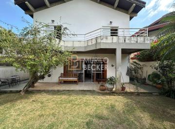 Casa · 260m² · 4 Quartos · Casa a venda 4 quartos e quintal, 260 m² - Jardim Colinas