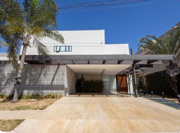 Casa de 4 quartos, Brasília · Casa de 800 m² com 4 quartos à venda em Brasília