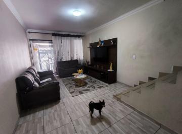 Casa de 3 quartos, Taboão da Serra · Sobrado com 193 metros 3 quartos Taboão da Serra