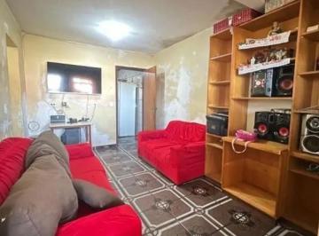 Casa · 250m² · 5 Quartos · 5 Vagas · QNM 24, lote de 250m² com 2 casas, 4 qtos, suíte - R$: 355.000 - Não Aceita Financiamento