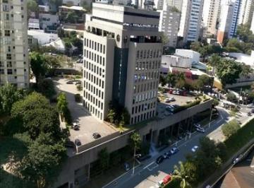 8ef01d1eae8c27d217e1ab3d5b55b633.jpg · Conjunto Comercial - Tivoli Center