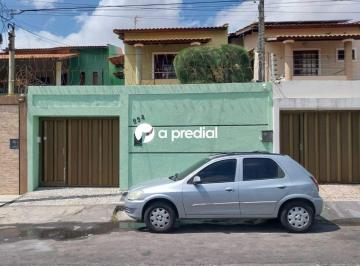 Casa · 300m² · 4 Quartos · 3 Vagas · Casa Padrão em Fortaleza