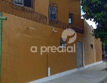 Casa · 200m² · 1 Vaga · CASA COMERCIAL
