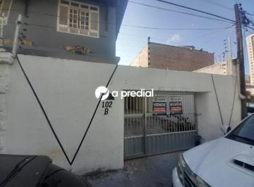 Casa · 700m² · 3 Quartos · 3 Vagas · Casa Padrão em Fortaleza