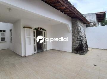 Casa · 250m² · 5 Quartos · 3 Vagas · Excelente casa na Parangaba