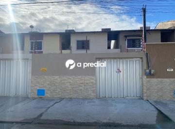 Casa · 150m² · 4 Quartos · 2 Vagas · Casa Padrão em Fortaleza