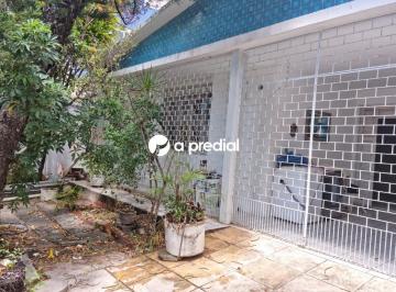 Casa · 177m² · 5 Quartos · 3 Vagas · Casa Padrão em Fortaleza