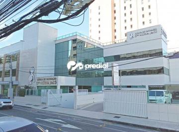 Comercial · 28m² · Sala no Centro Medico Dra. Nubia Jaco, com banheiro social e estacionamento.