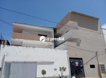 Casa · 395m² · 3 Quartos · 8 Vagas · Casa Padrão em Fortaleza