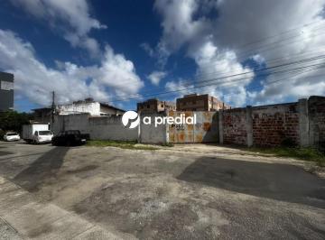 Terreno · 180m² · 20 Vagas · Terreno Padrão em Fortaleza