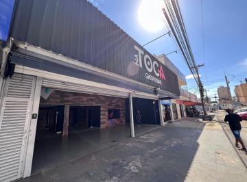 Casa de 5 quartos, Taguatinga · Casa à venda na QSA, Taguatinga Sul | Ponto comercial com potencial para prédio